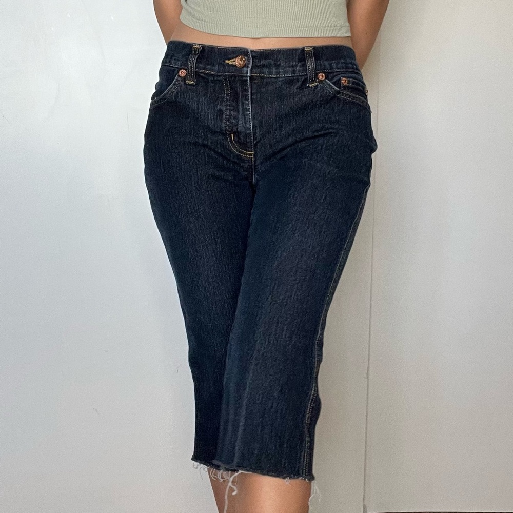 Glo Low Rise Capri Y2K Jeans
